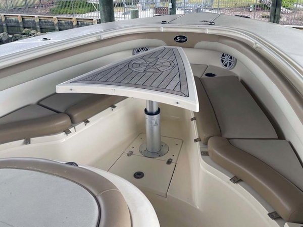 Scout-345 XSF 2012-Music Ponte Vedra Beach-Florida-United States-Bow Seating and Table-1620397