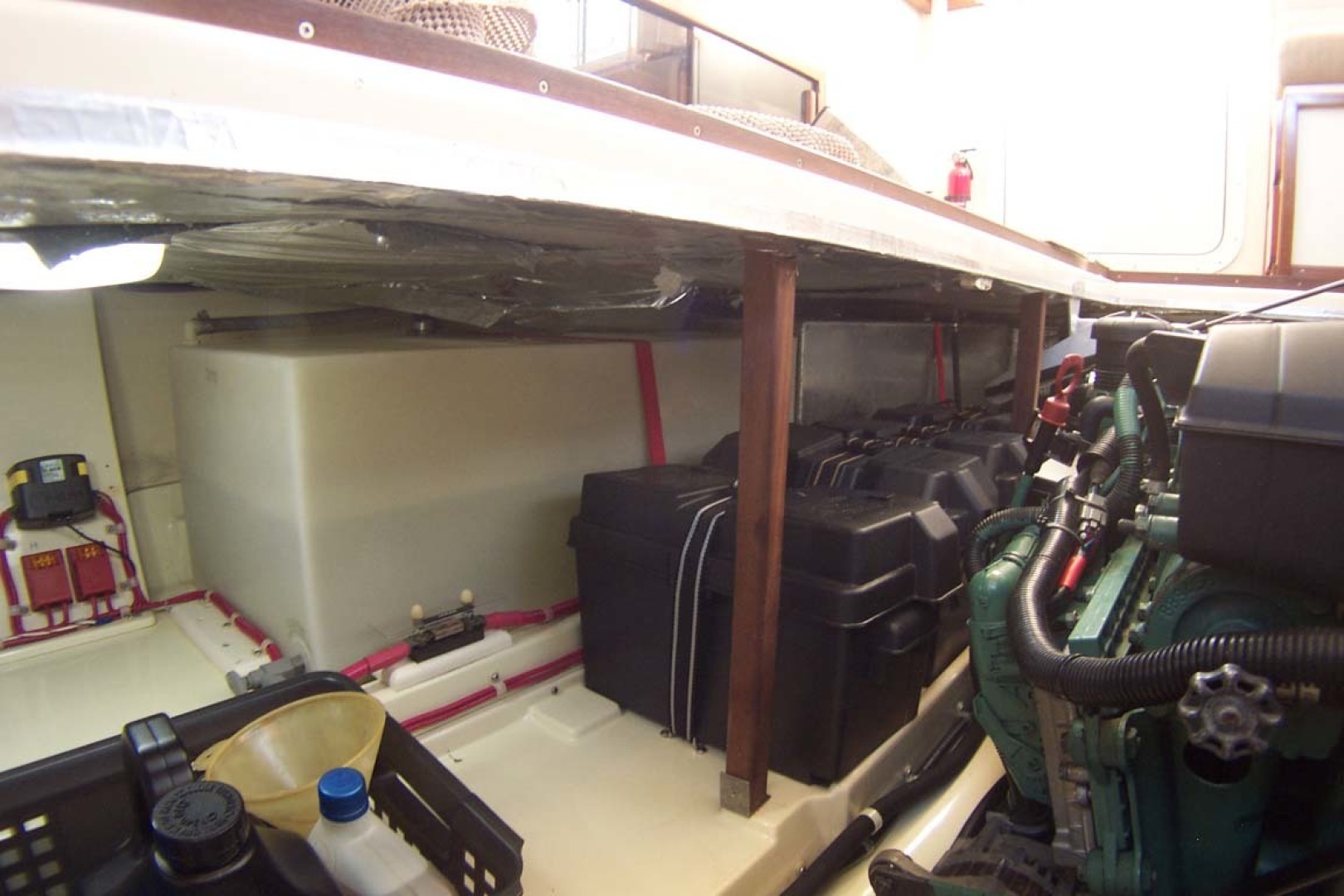 Camano-Troll 2007-NEXT ADVENTURE Stuart-Florida-United States Engine Compartment Aft Starboard-1622029 | Thumbnail