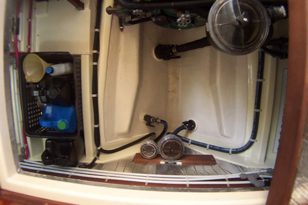 Camano-Troll 2007-NEXT ADVENTURE Stuart-Florida-United States-Strainers In Forward Engine Compartment-1622030