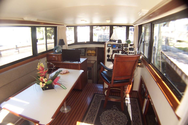 Camano-Troll 2007-NEXT ADVENTURE Stuart-Florida-United States-Salon  Lower Helm-1621994