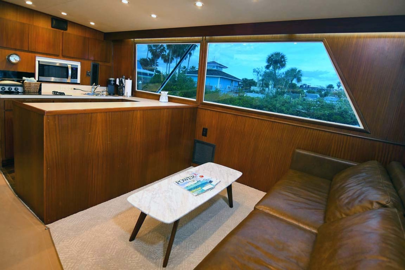 Hatteras-Convertible Sportfish 1985-ZARAY Fort Pierce-Florida-United States-Salon and Galley To Starboard-1623839 | Thumbnail