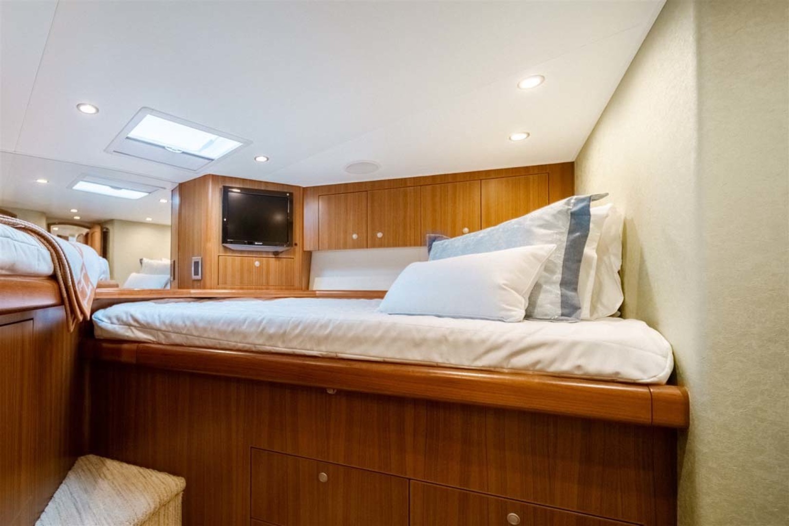 Viking-Convertible 2009-Lavish Pleasure North Miami-Florida-United States-1627579 | Thumbnail