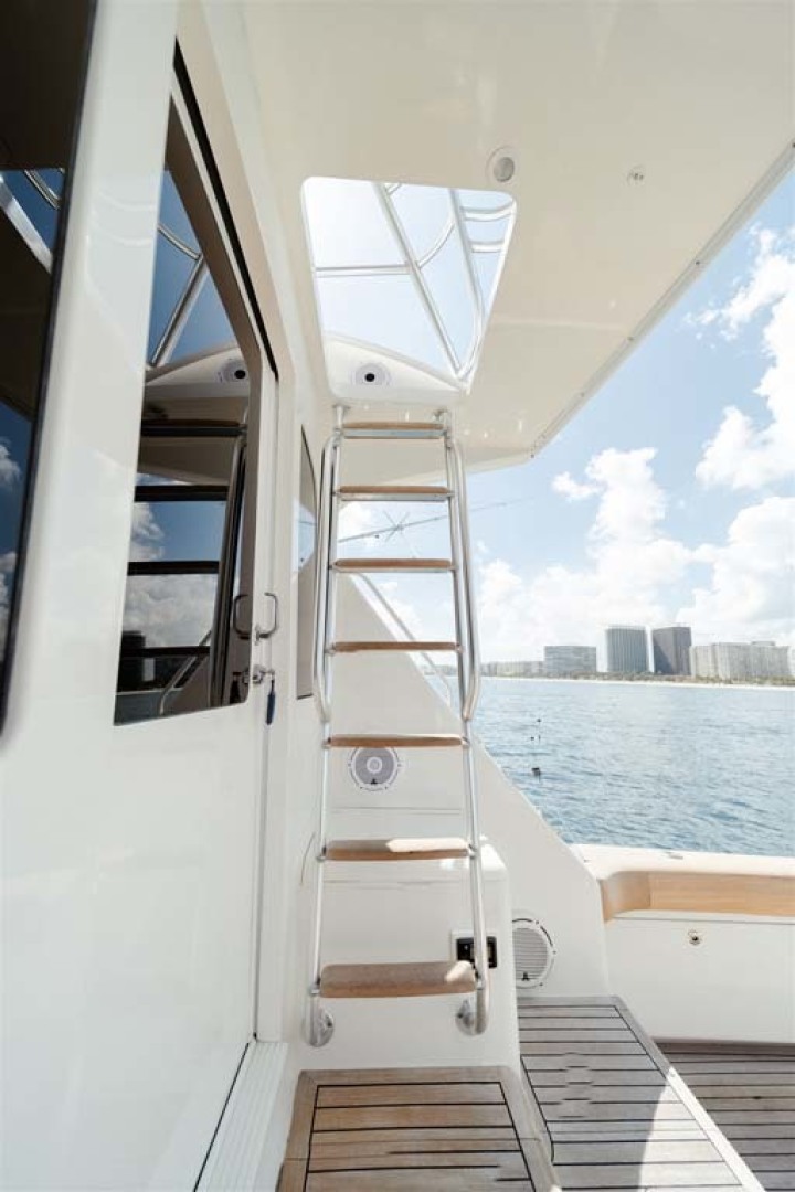 Viking-Convertible 2009-Lavish Pleasure North Miami-Florida-United States-1627604 | Thumbnail