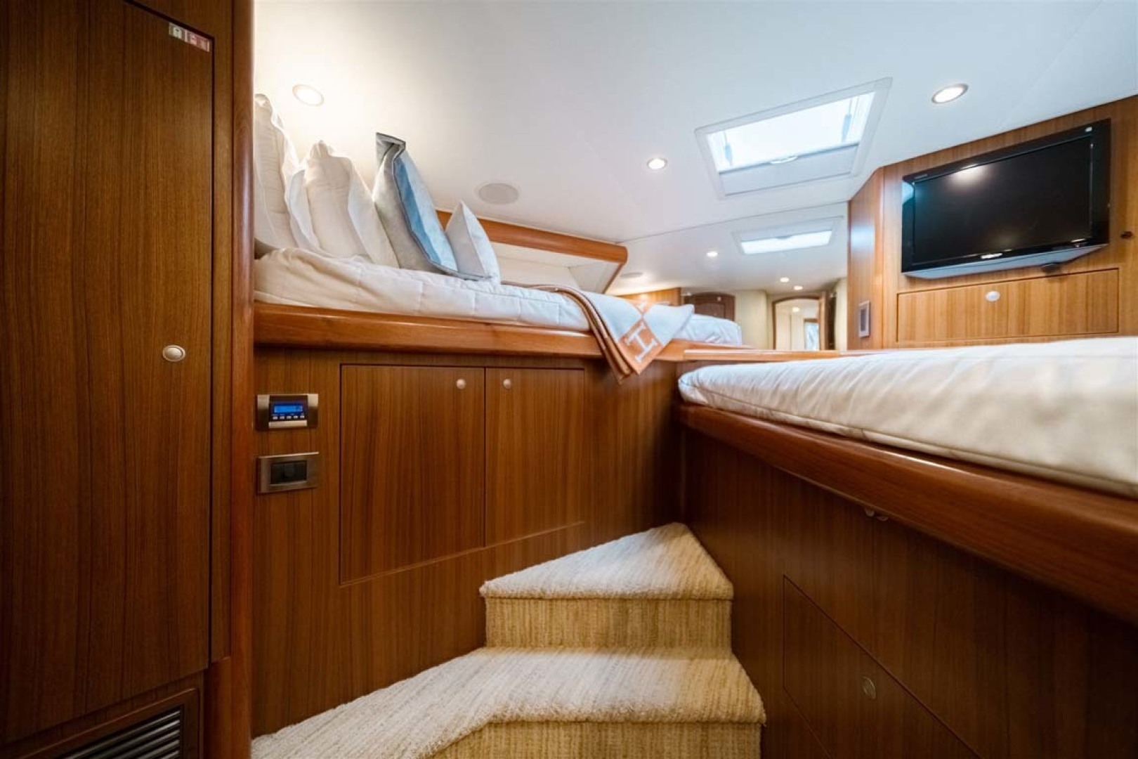 Viking-Convertible 2009-Lavish Pleasure North Miami-Florida-United States-1627578 | Thumbnail
