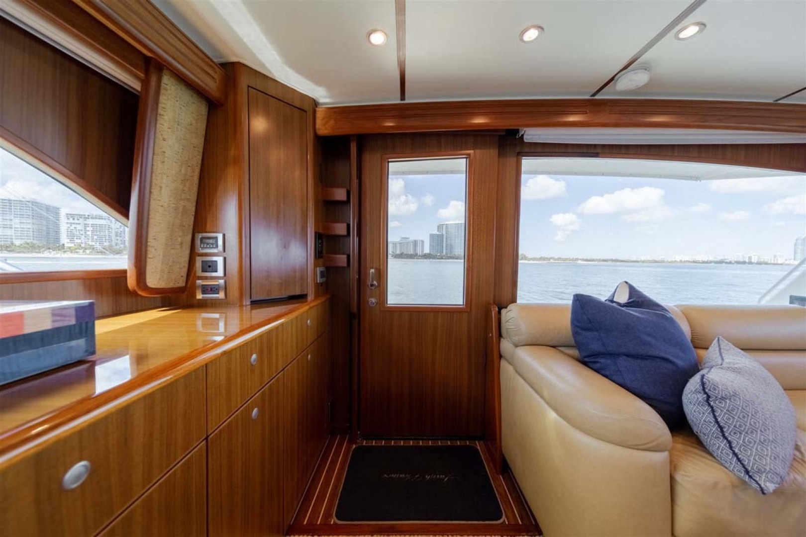 Viking-Convertible 2009-Lavish Pleasure North Miami-Florida-United States-1627556 | Thumbnail