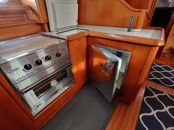 Jeanneau-Sun Odyssey 52.2 2001-Perseverance Hollywood-Florida-United States-Galley Stove, Fridg, Freezer-1631468