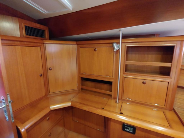 Jeanneau-Sun Odyssey 52.2 2001-Perseverance Hollywood-Florida-United States-Master Cabin Vanity and Desk-1631473