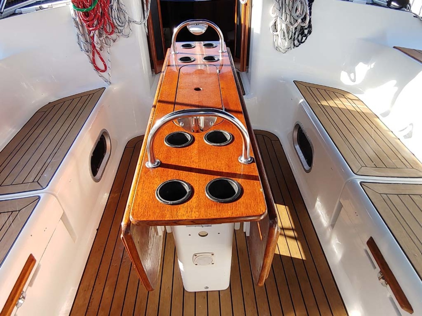 Jeanneau-Sun Odyssey 52.2 2001-Perseverance Hollywood-Florida-United States-Cockpit Table-1631463 | Thumbnail