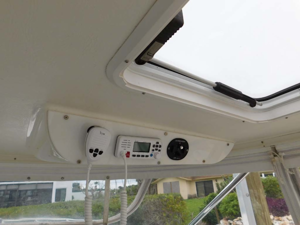 Riviera-Express 2003-Last 1 Cocoa Beach-Florida-United States-Overhead Electronics And Sunroof-1633073