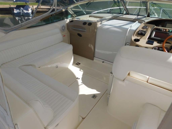 Riviera-Express 2003-Last 1 Cocoa Beach-Florida-United States-Cockpit Forward-1633068