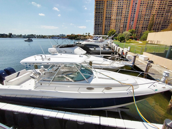 Donzi-38 ZSF 2008-STORM SURGE Sunny Isles Beach-Florida-United States-1641778