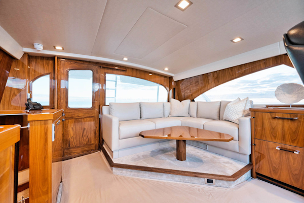 Viking-80 Convertible 2018-HUMDINGER Cape Cod-Massachusetts-United States-Dinette-1641463