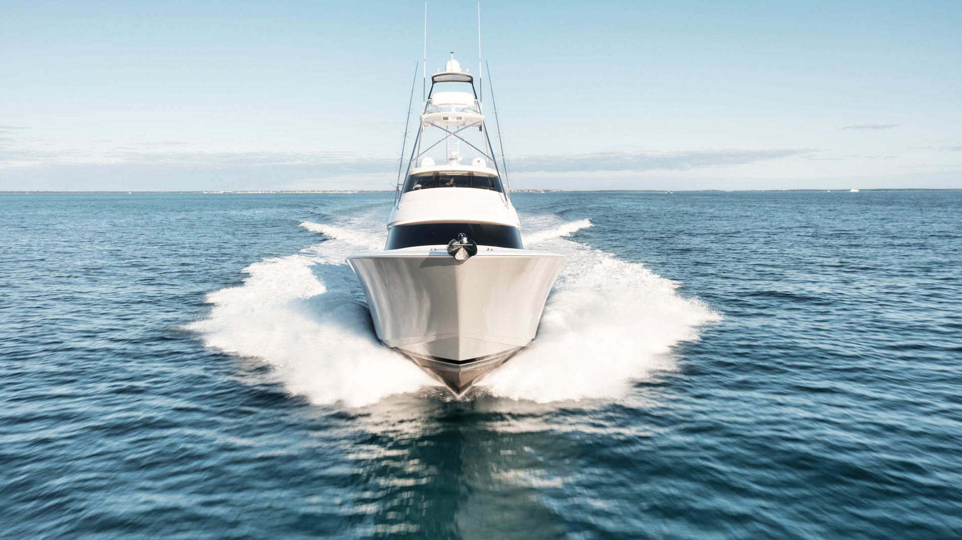 Viking-80 Convertible 2018-HUMDINGER Cape Cod-Massachusetts-United States-Bow Profile-1641456 | Thumbnail
