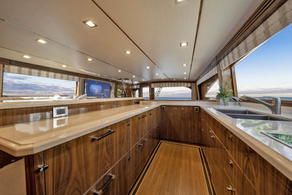Viking-80 Convertible 2018-HUMDINGER Cape Cod-Massachusetts-United States-Sub Zero Drawers  (4) Refrigerator and (2) Freezer-1641476
