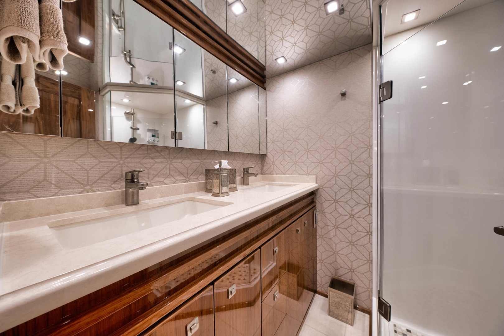 Viking-80 Convertible 2018-HUMDINGER Cape Cod-Massachusetts-United States-Master Head with Large Full Shower-1641486 | Thumbnail