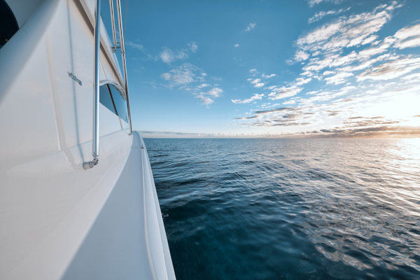 Viking-80 Convertible 2018-HUMDINGER Cape Cod-Massachusetts-United States-Starboard Side Deck-1641499