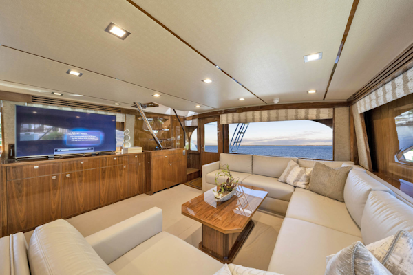 Viking-80 Convertible 2018-HUMDINGER Cape Cod-Massachusetts-United States-Main Salon looking Aft-1641468