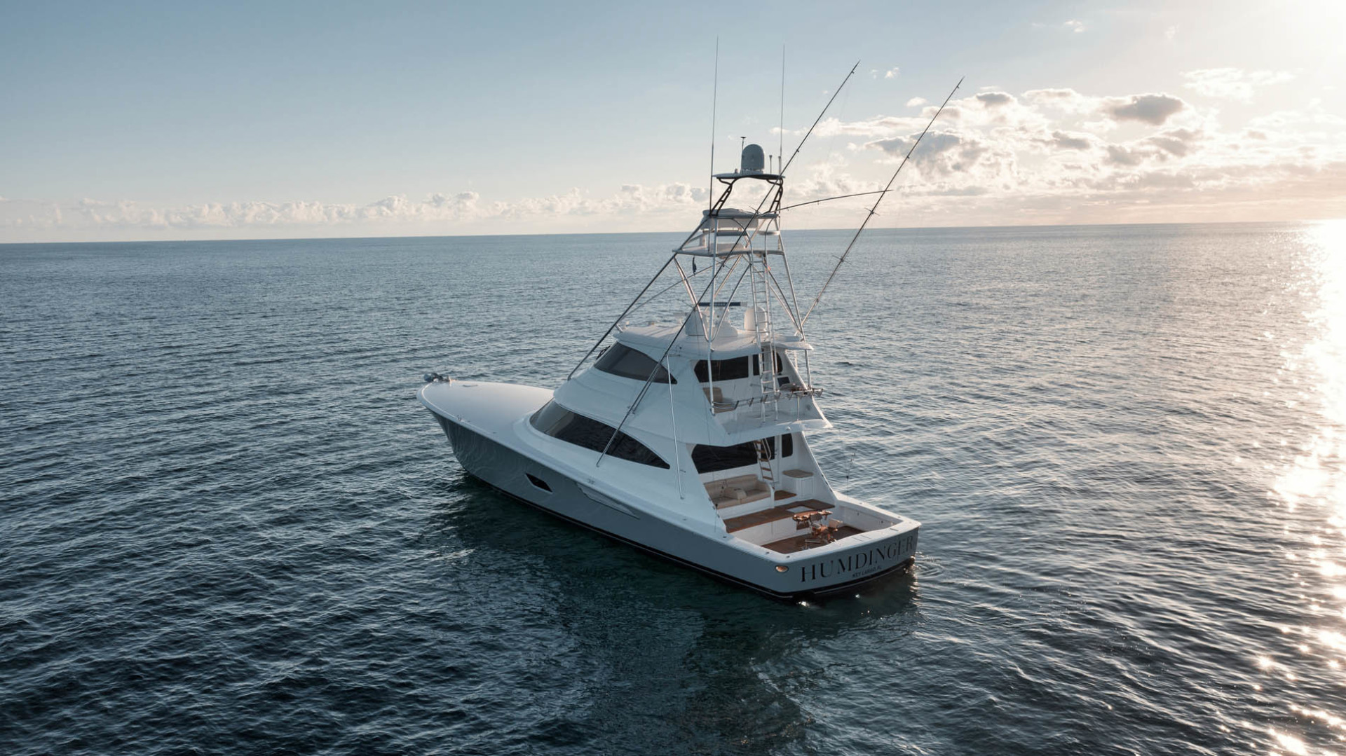 Viking-80 Convertible 2018-HUMDINGER Cape Cod-Massachusetts-United States-Port Aft Quarter-1641531 | Thumbnail