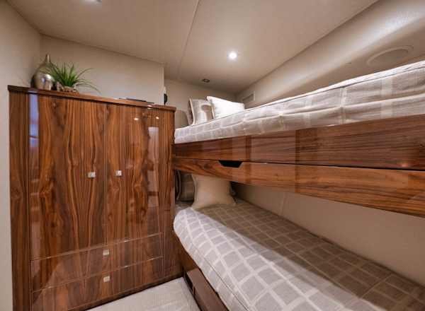 Viking-80 Convertible 2018-HUMDINGER Cape Cod-Massachusetts-United States-Guest Stateroom  Upper and Lower Berths-1641491
