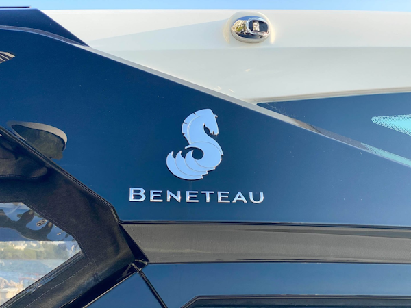 Beneteau-Gran Turismo 40 2019-007 Aventura-Florida-United States-Beneteau Logo-1667311