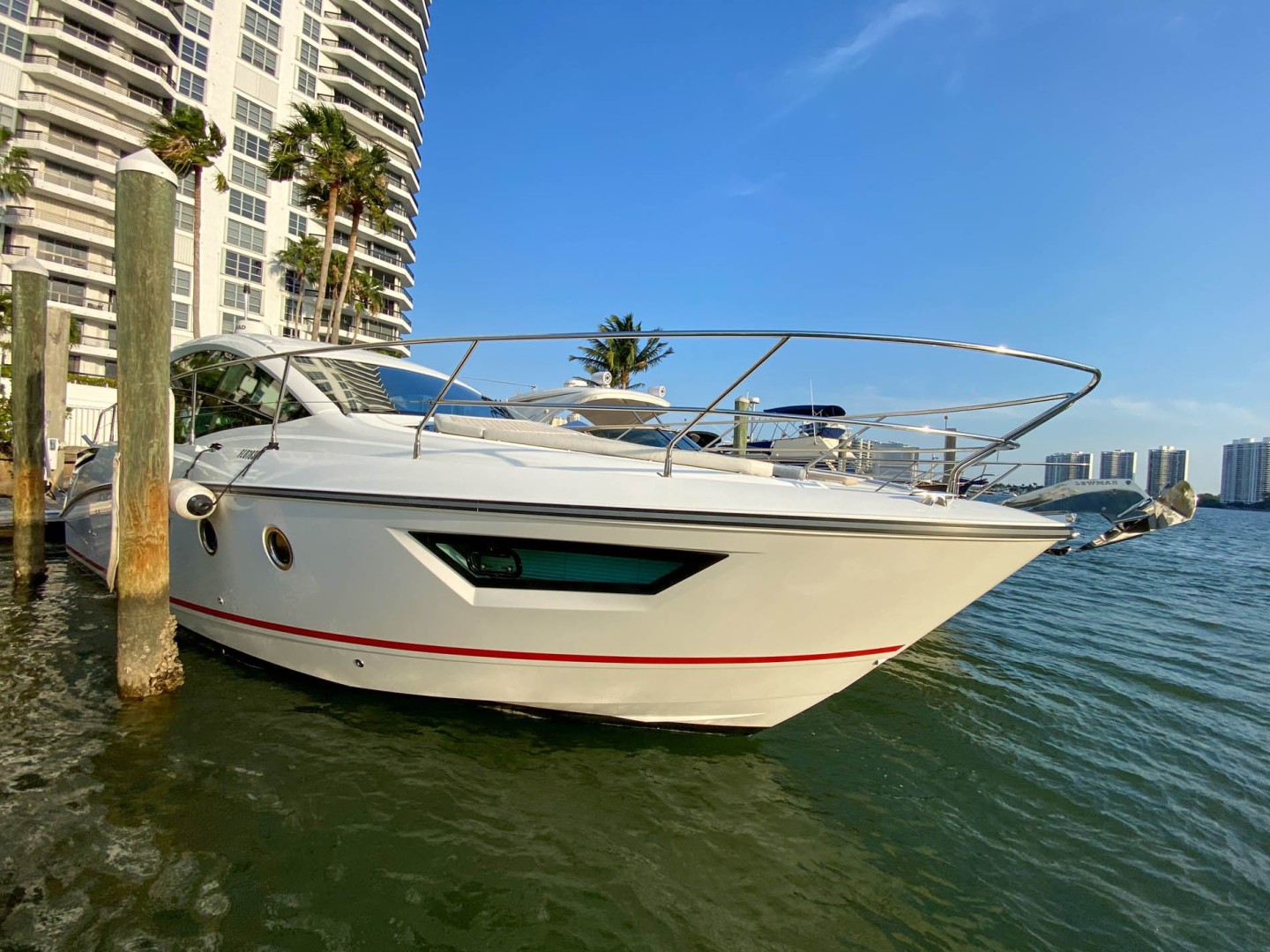 Beneteau-Gran Turismo 40 2019-007 Aventura-Florida-United States-Starboard Bow-1667318 | Thumbnail