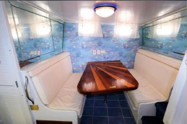 Burger-Cockpit Flybridge Motor Yacht 1965-FantaSea Stuart-Florida-United States-1647074