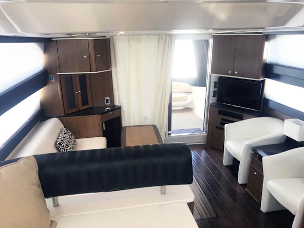 Meridian-441 SB 2016-Voyages 1 Palm Coast-Florida-United States-Salon-1648416