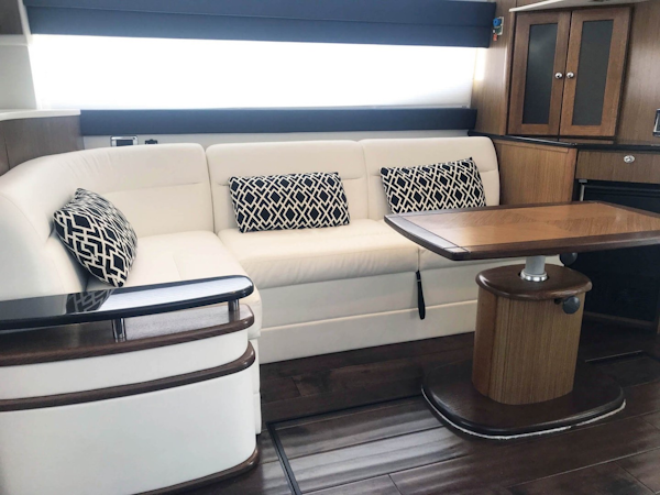 Meridian-441 SB 2016-Voyages 1 Palm Coast-Florida-United States-Salon Seating-1648417