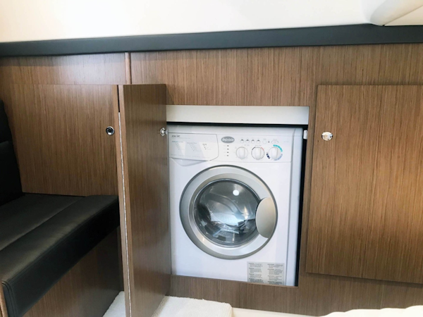 Meridian-441 SB 2016-Voyages 1 Palm Coast-Florida-United States-Laundry-1648413