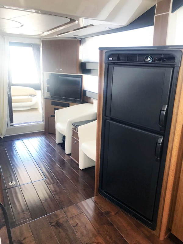 Meridian-441 SB 2016-Voyages 1 Palm Coast-Florida-United States-Refrigerator and Freezer-1648421