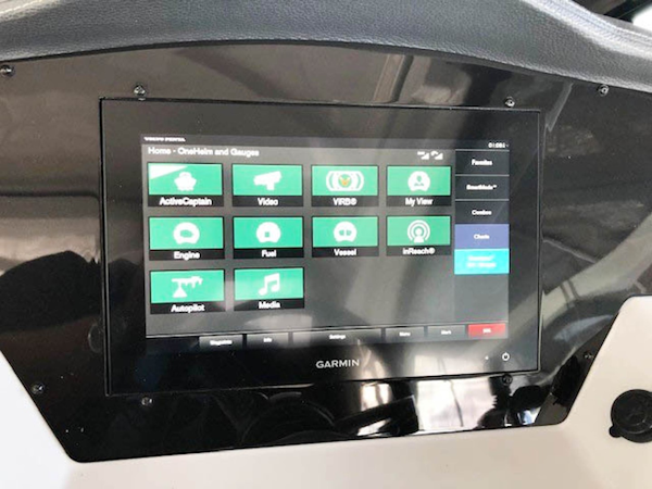 Regal-Sports Coupe 2019 -Port St. Lucie-Florida-United States-1654534