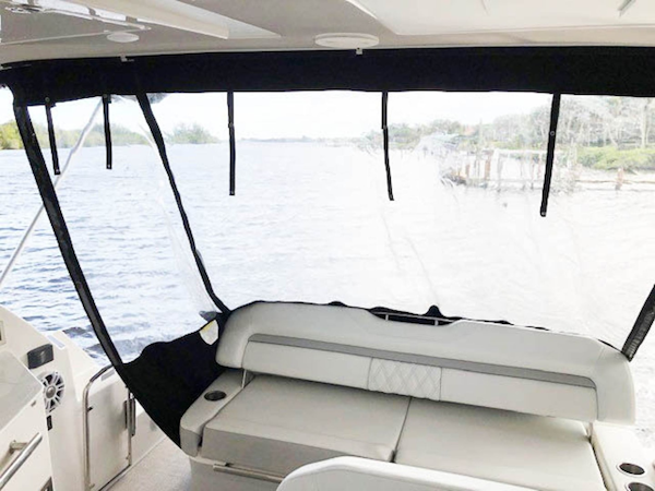 Regal-Sports Coupe 2019 -Port St. Lucie-Florida-United States-1654506