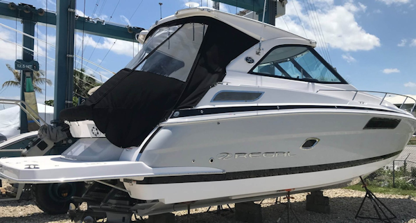 Regal-Sports Coupe 2019 -Port St. Lucie-Florida-United States-1655639