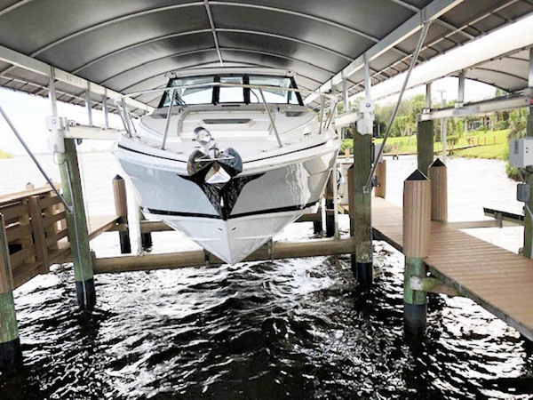 Regal-Sports Coupe 2019 -Port St. Lucie-Florida-United States-1654499