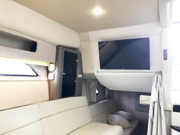 Regal-Sports Coupe 2019 -Port St. Lucie-Florida-United States-1654552