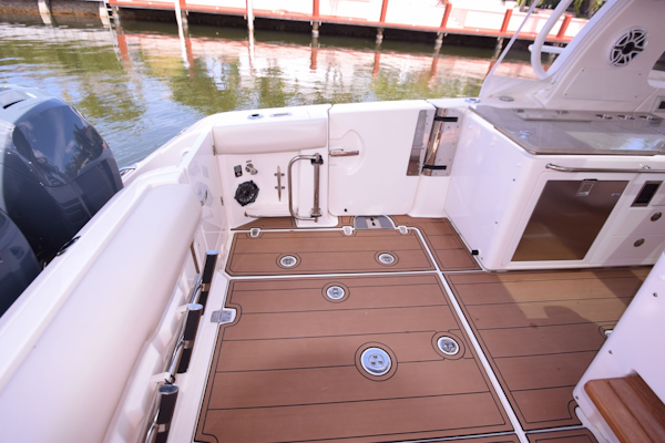 Boston Whaler-380 Realm 2020-Khaleesi Ft. Lauderdale-Florida-United States-1807450