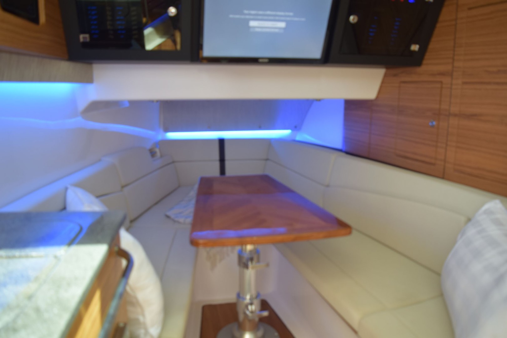 Boston Whaler-380 Realm 2020-Khaleesi Ft. Lauderdale-Florida-United States-1807438 | Thumbnail