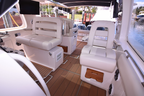 Boston Whaler-380 Realm 2020-Khaleesi Ft. Lauderdale-Florida-United States-1807442