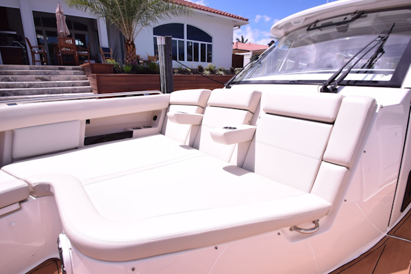 Boston Whaler-380 Realm 2020-Khaleesi Ft. Lauderdale-Florida-United States-1807428