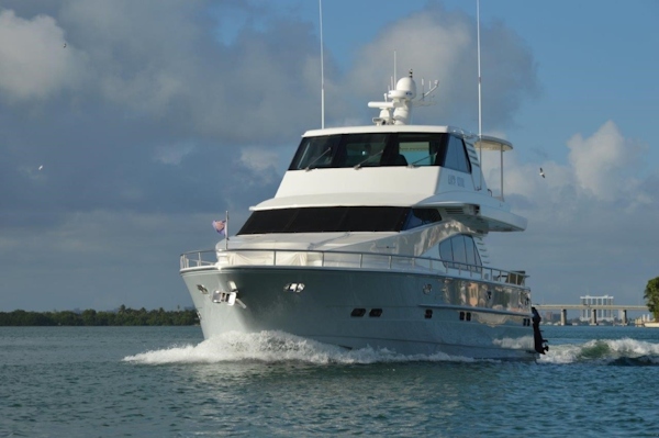 Horizon-65 Skylounge 2002-Alls Well Miami Beach-Florida-United States-Bow Running View-1668759