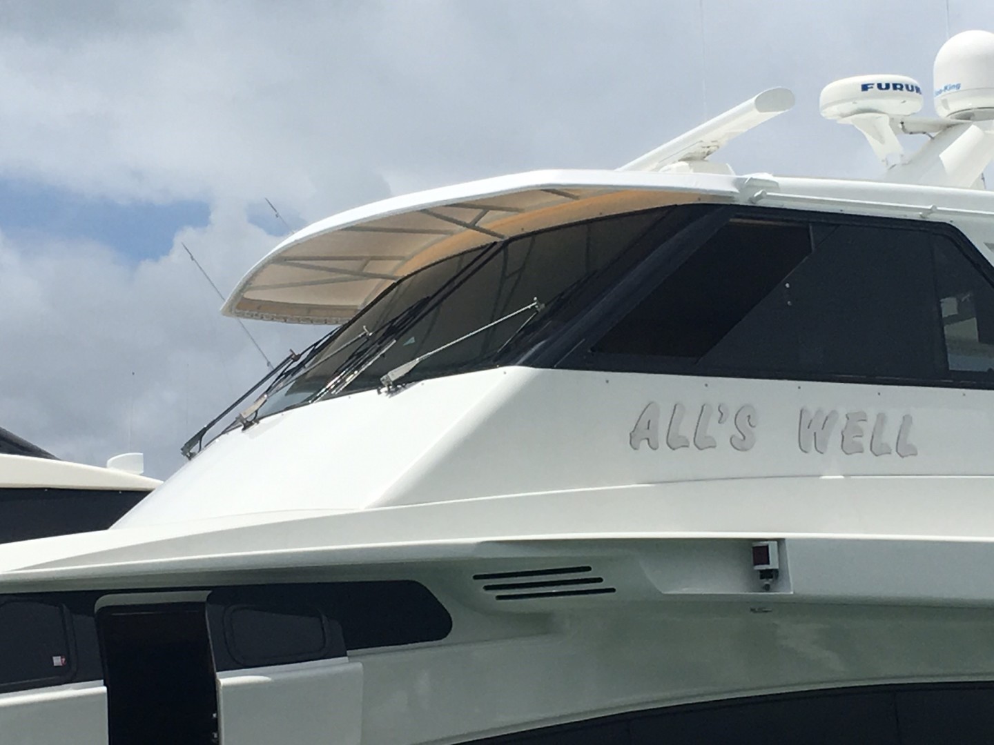 Horizon-65 Skylounge 2002-Alls Well Miami Beach-Florida-United States-Enclosed Flybridge Port Front Side View-1668776 | Thumbnail