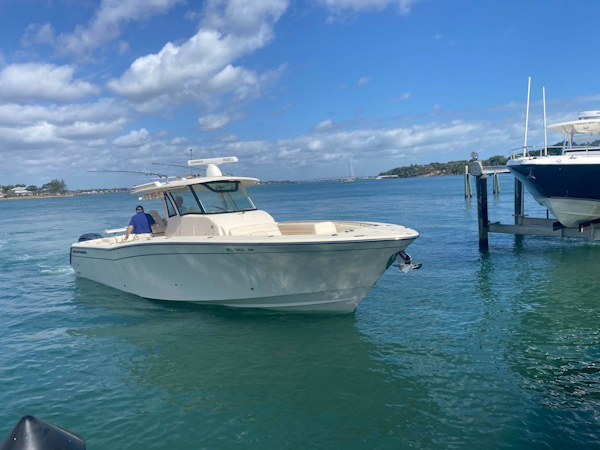 Grady-White-376 Canyon 2020 -Stuart-Florida-United States-Starboard Bow-1671041