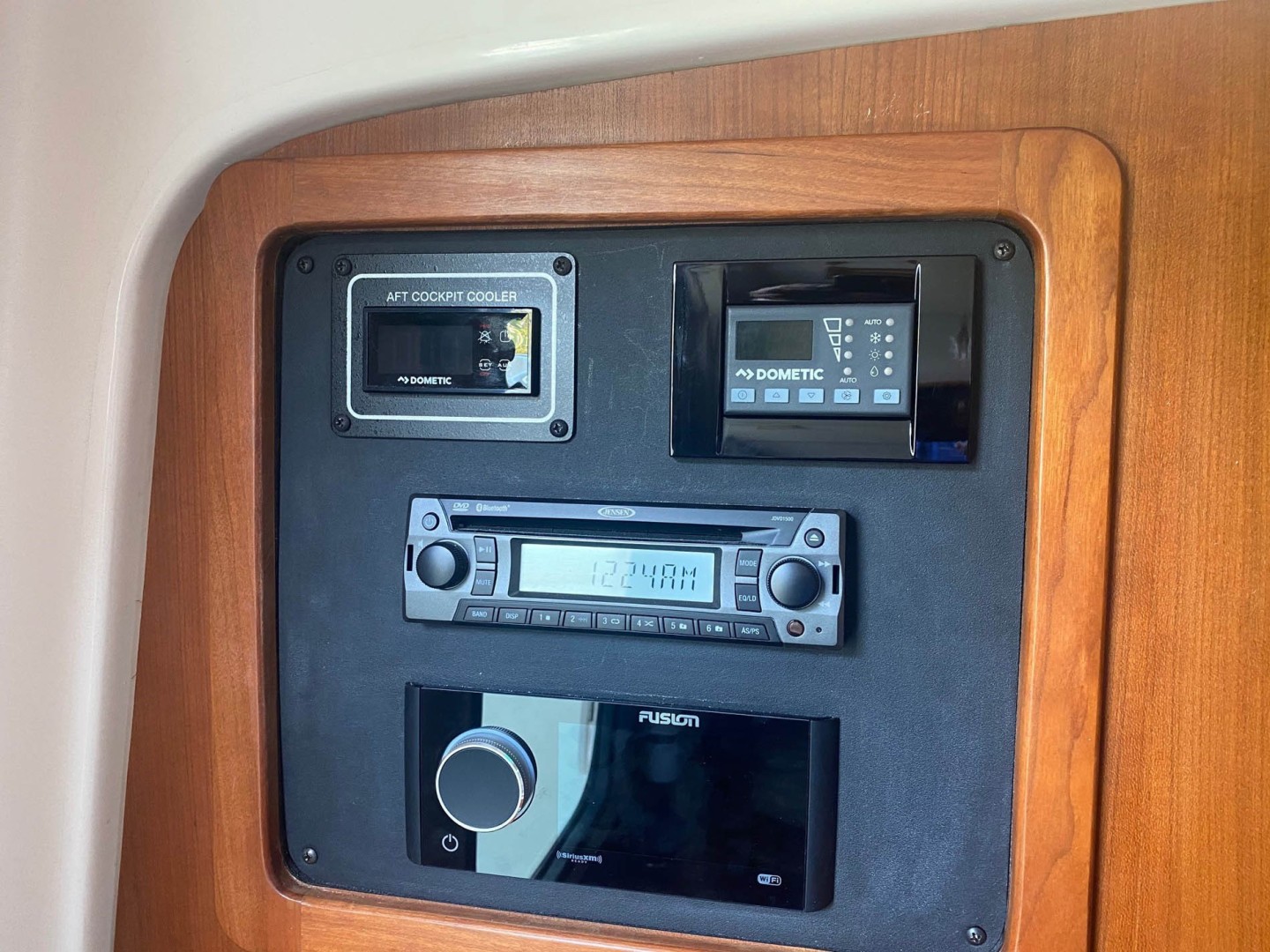 Grady-White-376 Canyon 2020 -Stuart-Florida-United States-Stereo-1671023 | Thumbnail