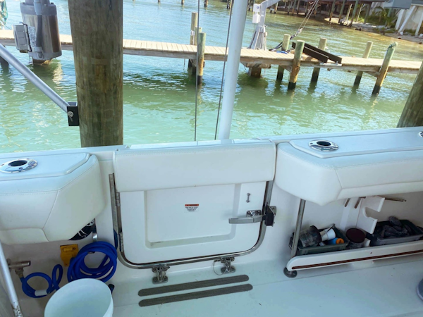 Grady-White-376 Canyon 2020 -Stuart-Florida-United States-Dive Door-1671038