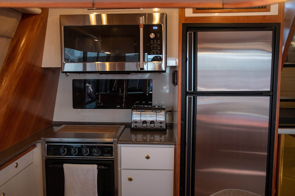 Bayliner-4788 Pilothouse 1998-J&B Mount Pleasant-South Carolina-United States-Princess Electric Oven with Burners-1675781