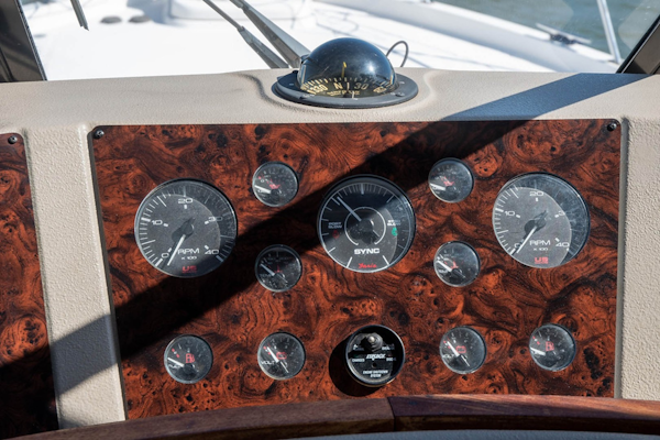 Bayliner-4788 Pilothouse 1998-J&B Mount Pleasant-South Carolina-United States-Gauges-1675810