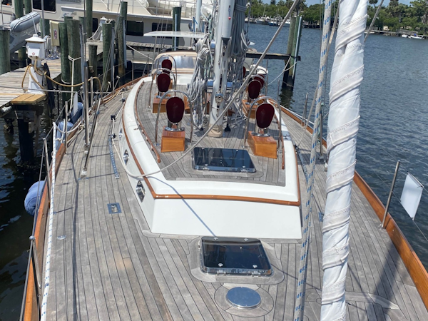 Hinckley-Custom 60 1997-Chimera Stuart-Florida-United States-Foredeck-1680250