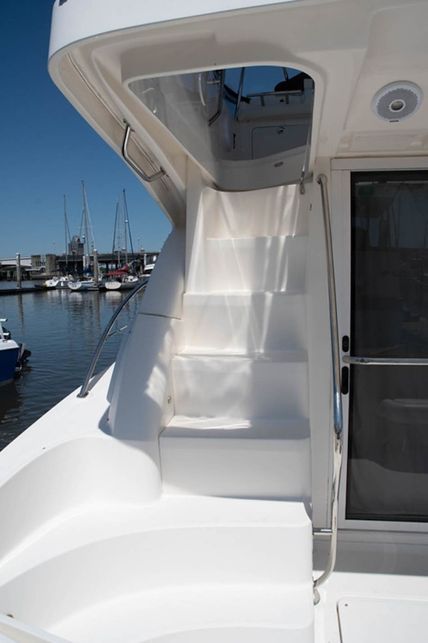 Sea Ray-Sedan Bridge 390 2010-Bad Decision Charleston-South Carolina-United States-Molded Staircase up to the Flybridge-1681745