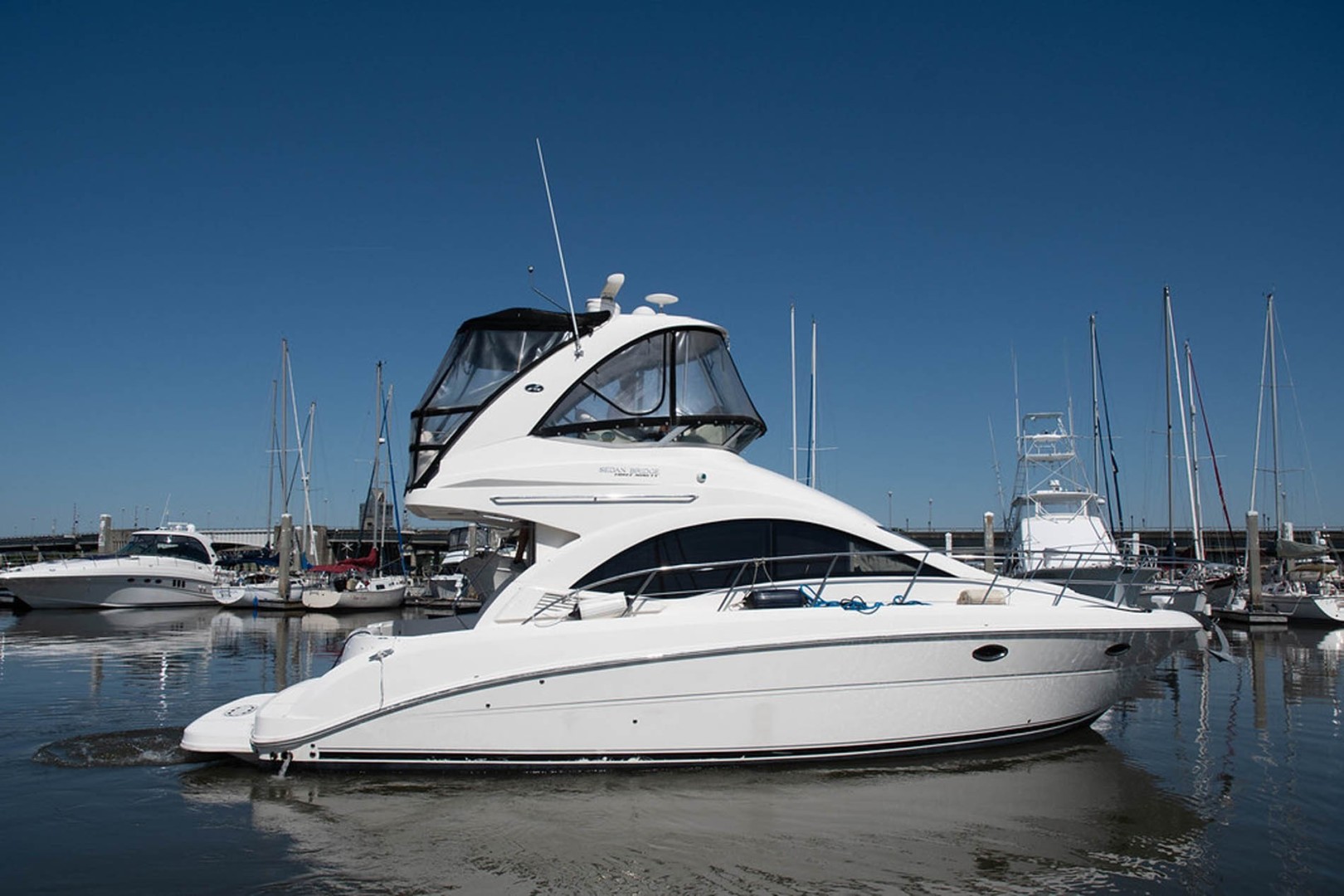 Sea Ray-Sedan Bridge 390 2010-Bad Decision Charleston-South Carolina-United States-Starboard View-1681732 | Thumbnail