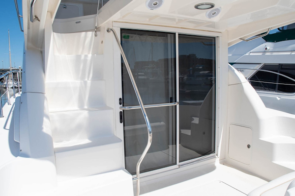 Sea Ray-Sedan Bridge 390 2010-Bad Decision Charleston-South Carolina-United States-Cockpit-1681747